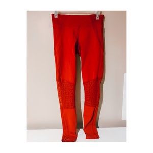 Athletic leggings